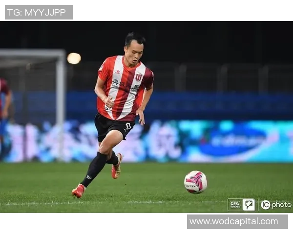 武汉篮球队以74分领跑世界锦标赛积分榜展现强劲实力